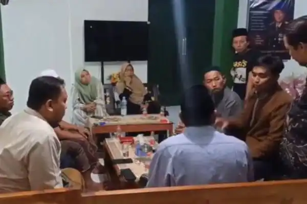 Kepala MI di Lamongan Diduga Dipukul Wali Murid Usai Tegur Siswa