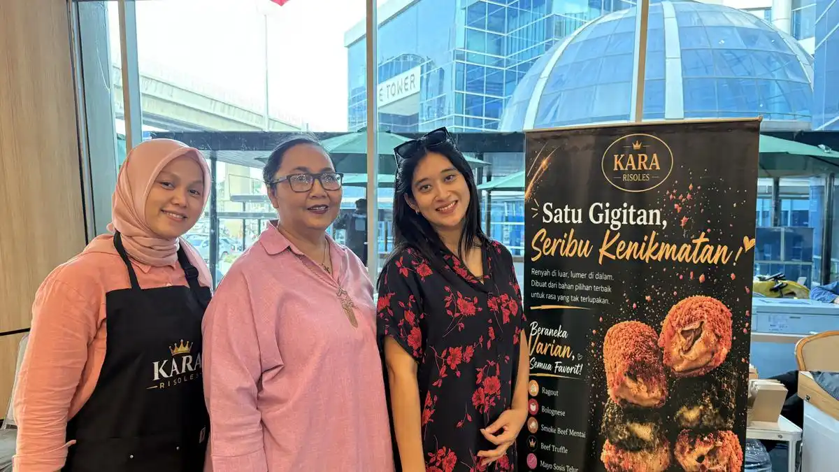 Dari Karier di Bangkok ke Usaha Risoles Bersama Ibu