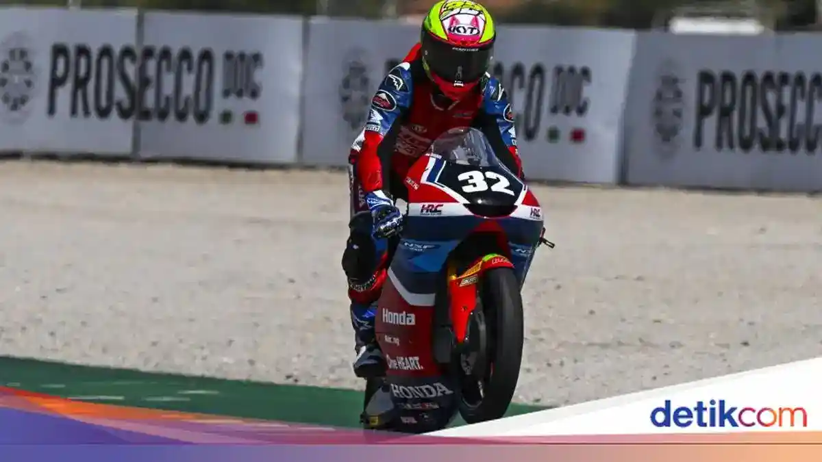 Kiandra Ramadhipa Amankan Posisi Kedua di Misano, Tutup Moto3 Junior di Lima Besar