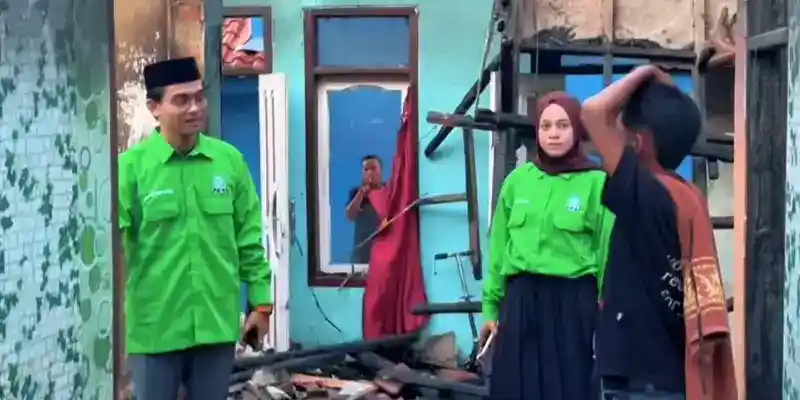 Bantuan untuk Dua Korban Kebakaran di Majalengka