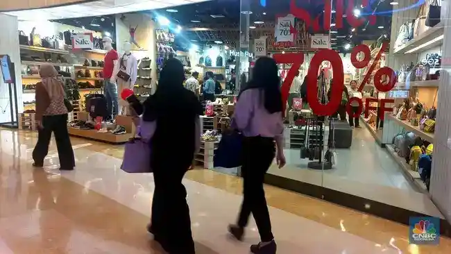 Belanja Melambat, Efek Lipstik Menopang Sejumlah Industri di Indonesia