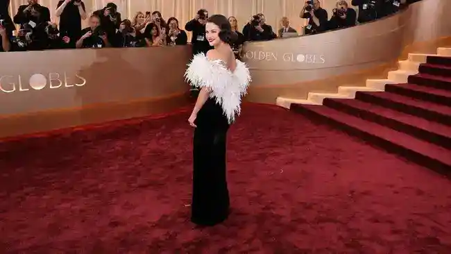 Selena Gomez Sebut Vape Nikotin Mengubah Suaranya, Ini Penjelasan Dampaknya