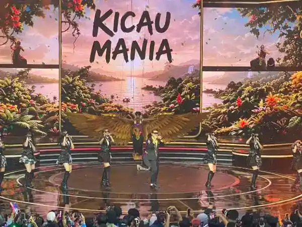 JKT48 dan Gilga Sahid Hidupkan Panggung Kilau Raya MNCTV 35