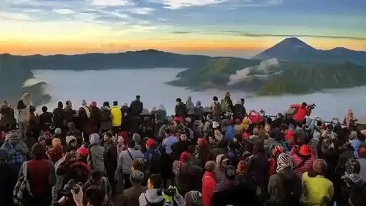 Penanjakan Kembali Dibuka, Pengelola Bromo Tetapkan Batas Kunjungan
