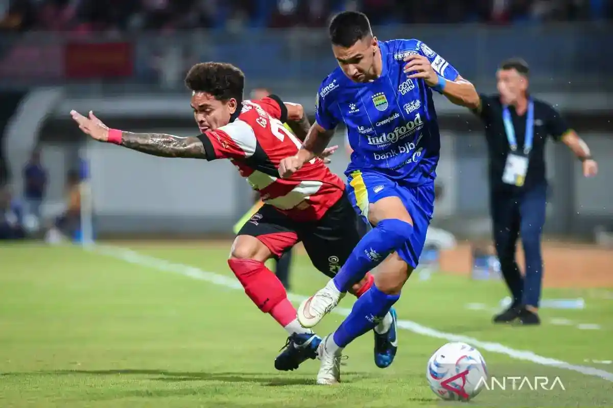 Pekan Ketujuh Super League Hadirkan Misi Kebangkitan dan Derbi Suramadu