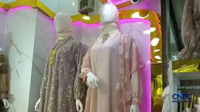 Kreasi Gamis Lebaran 2027 Bermunculan di Tanah Abang, dari Buka Pintu hingga Lepas Landas