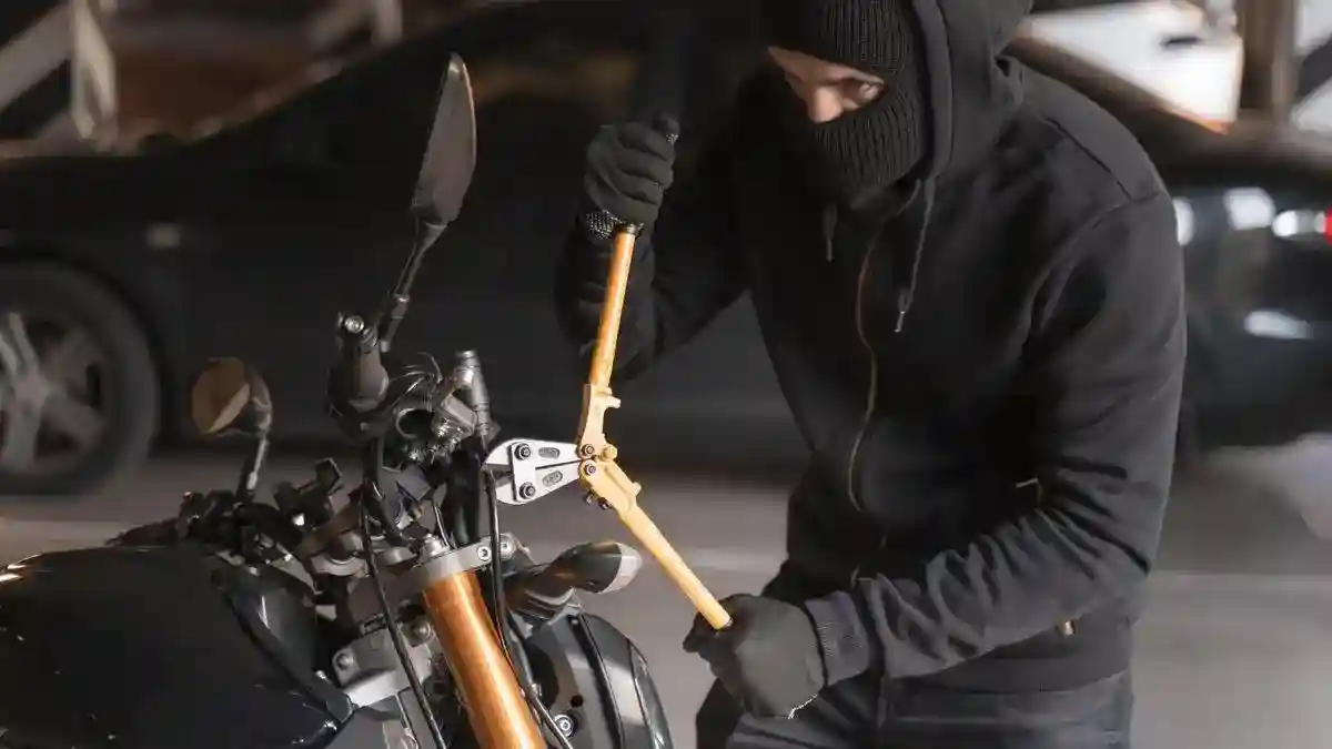 Polisi Kemang Tangkap Terduga Pencuri Motor yang Membawa Airsoft Gun