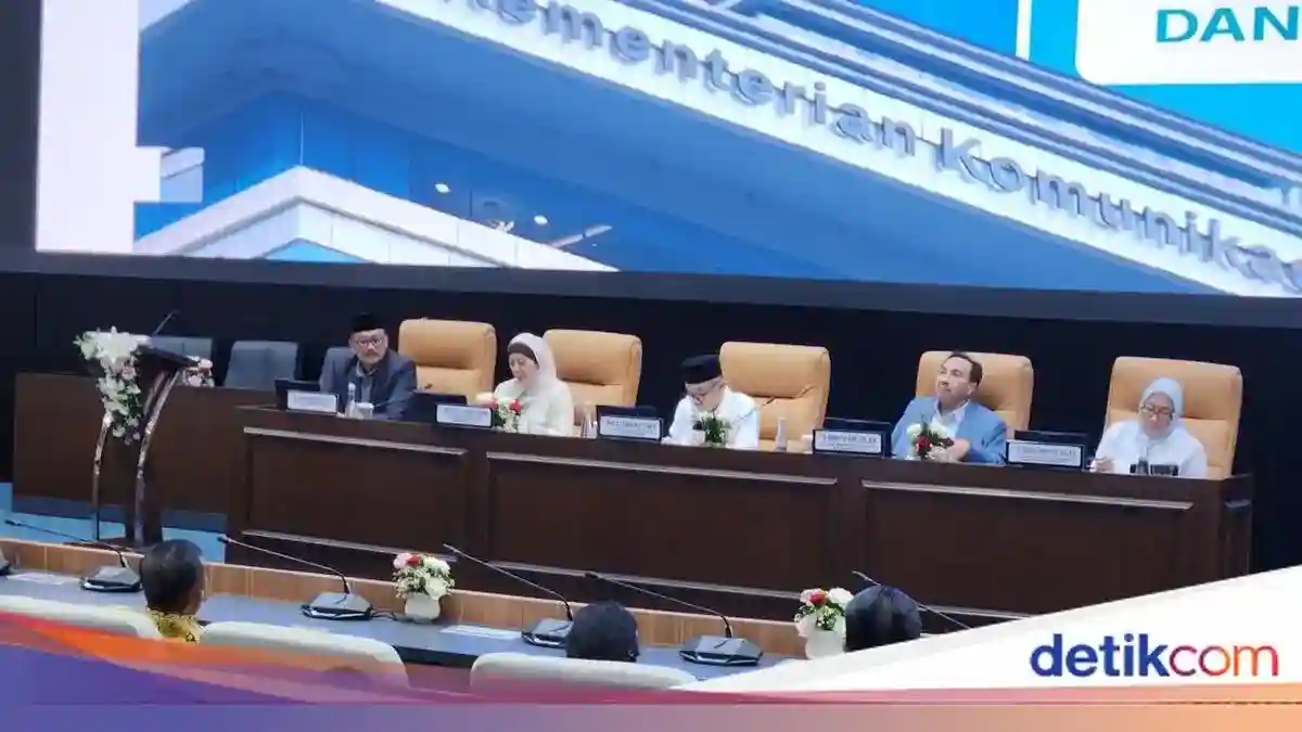 Meutya Hafid Soroti Risiko Perundungan Siber dan Pendampingan Anak di Ruang Digital