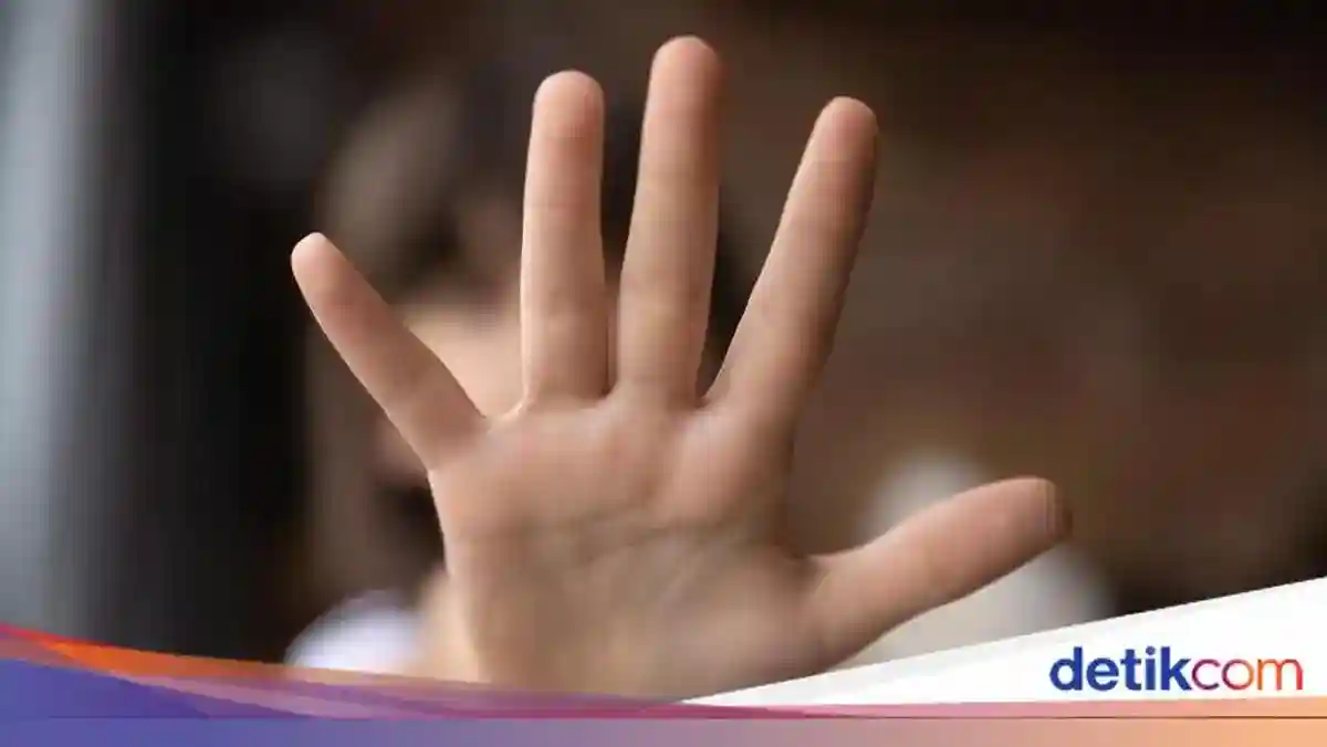 Sahroni Desak Penegakan Hukum atas Dugaan Perundungan 13 Siswi di Ciputat