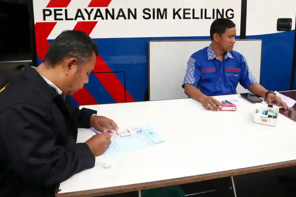 Warga Surabaya Bisa Perpanjang SIM Keliling di Dua Titik pada 26–31 Oktober 2026