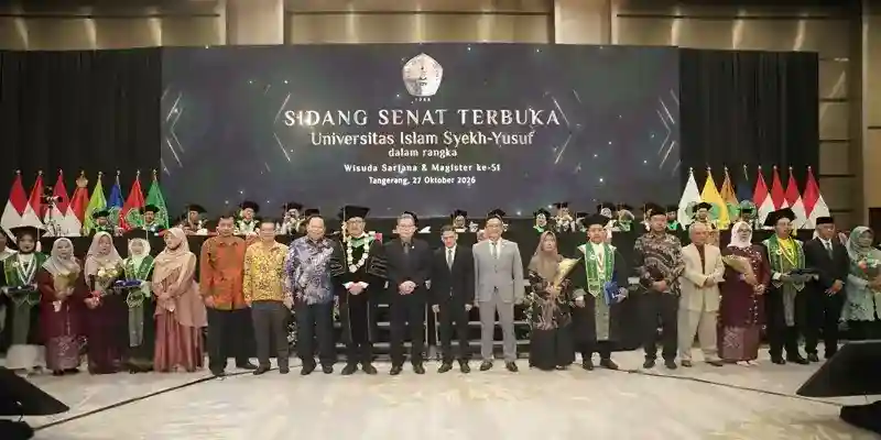 Wisuda UNIS Tangerang: Bekal Lulusan Menghadapi Dunia Kerja dan Perubahan Teknologi