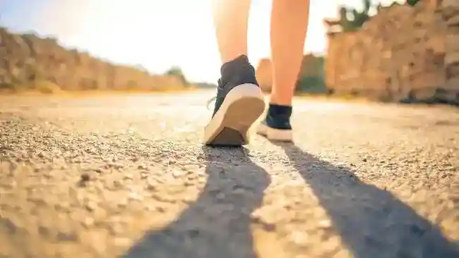 Jalan Cepat untuk Membantu Mengendalikan Tekanan Darah: Berapa Lama yang Dianjurkan?