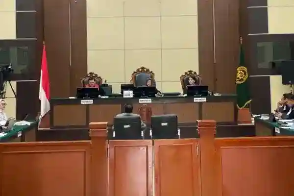 Kesaksian Lechumanan: Jokowi Merasa Terganggu oleh Isu Ijazah Palsu