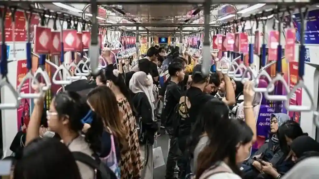 Akses E dan C Dukuh Atas Ditutup Saat Aksi, MRT Jakarta Tetap Beroperasi