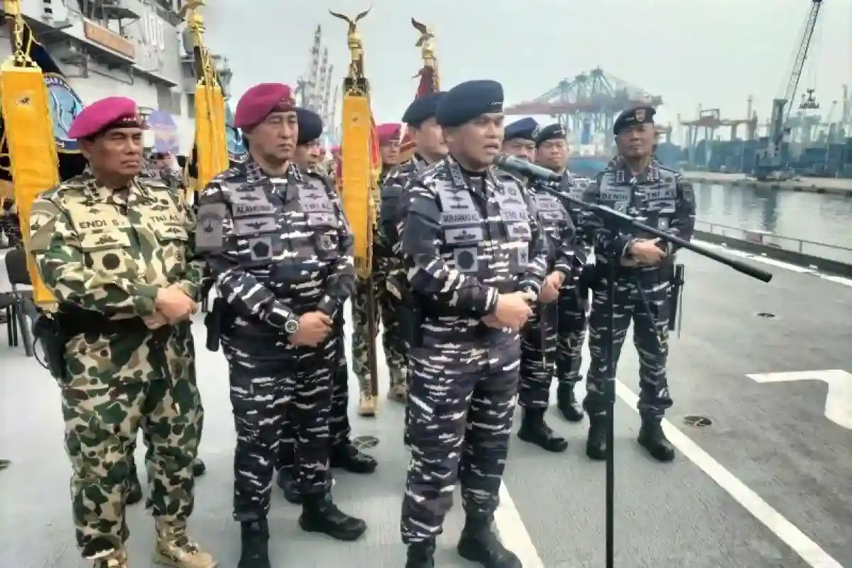 Latihan Helikopter Lintas Matra Digencarkan di KRI Sriwijaya-100