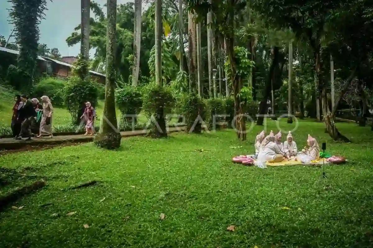 Wacana Operasional 24 Jam untuk 76 Taman Jakarta Masih Dikaji Pramono