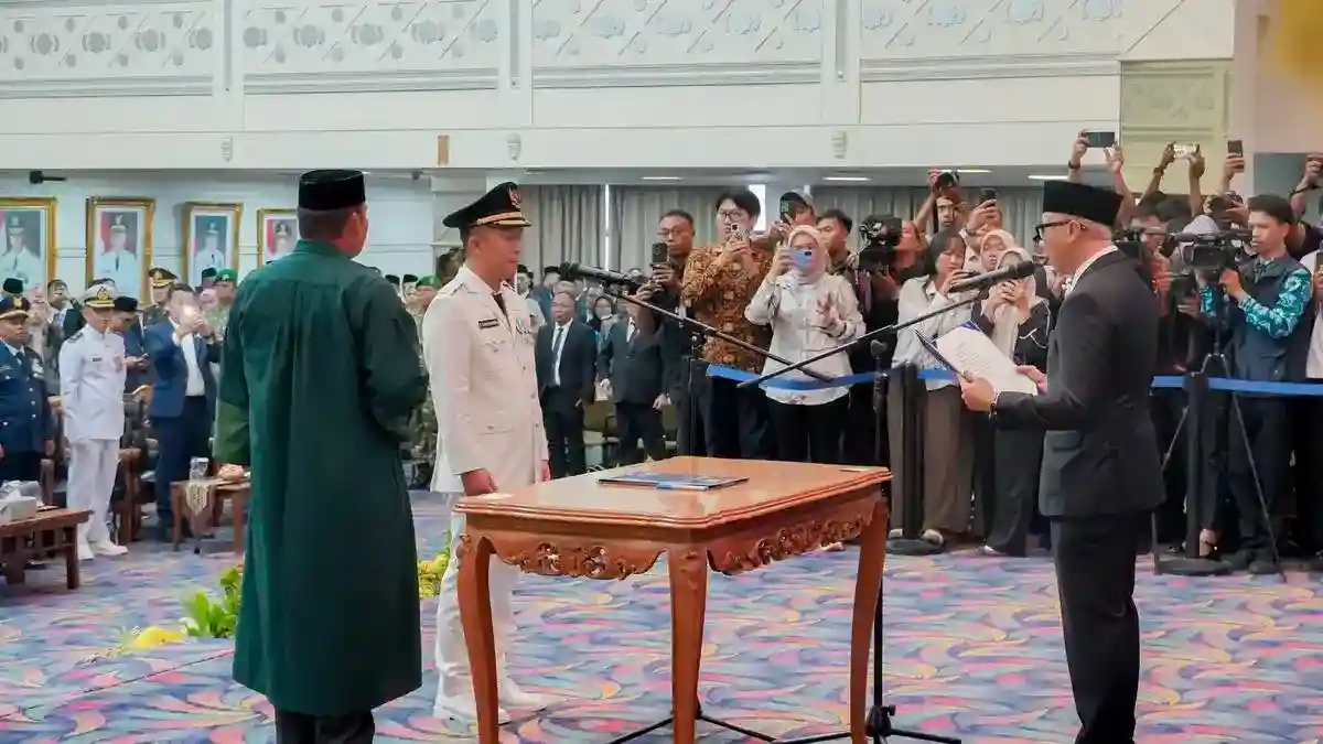 Galang Putra Rahman Dilantik Jadi Wakil Bupati Way Kanan, Gubernur Tekankan Sinergi dan Prioritas Daerah