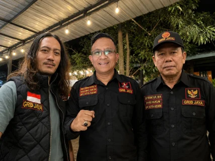 Basuki, Sutrisno, dan Dedy Soroti Dugaan Jalur Kilat STNK di Samsat Kota Kediri