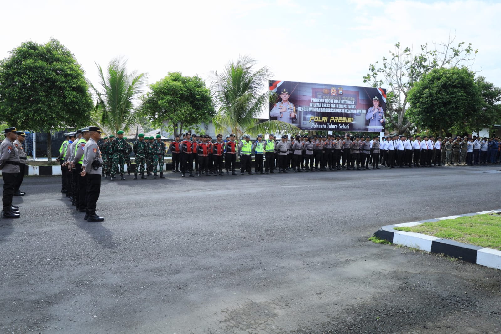 Jelang Idul Fitri 1447 H, TNI–Polri dan Instansi Terkait Gelar Apel Operasi Ketupat Kieraha 2026